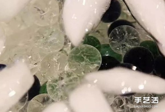 水晶玻璃球制作教程 弹珠DIY冰裂水晶的方法