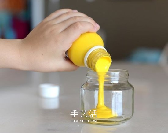 乐高风卡通笔筒DIY 玻璃瓶做可爱笔筒的方法